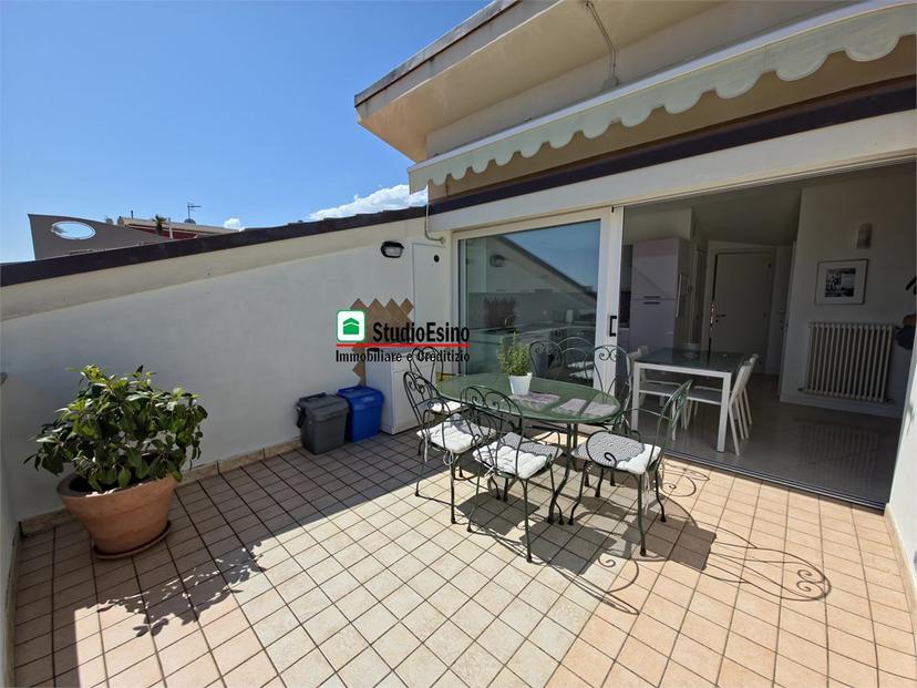 Trilocale in Via Parini 22, Grottammare — foto 2 di 5