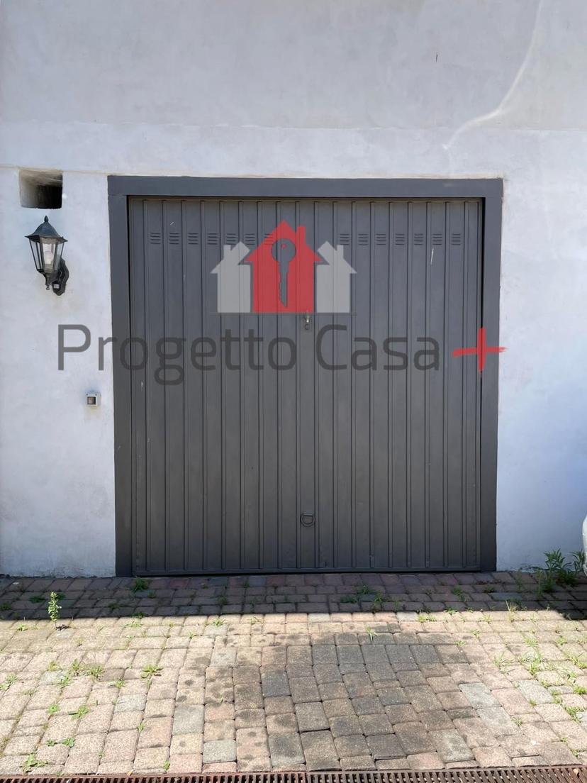 Trilocale, Carnago — foto 5 di 5