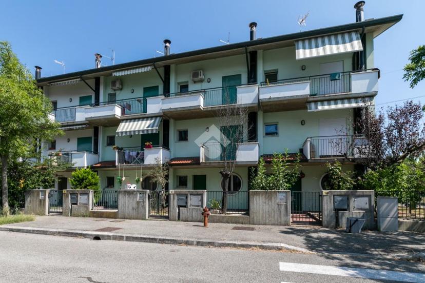 Villa a schiera in Viale Arno 14, Cesenatico — foto 3 di 5