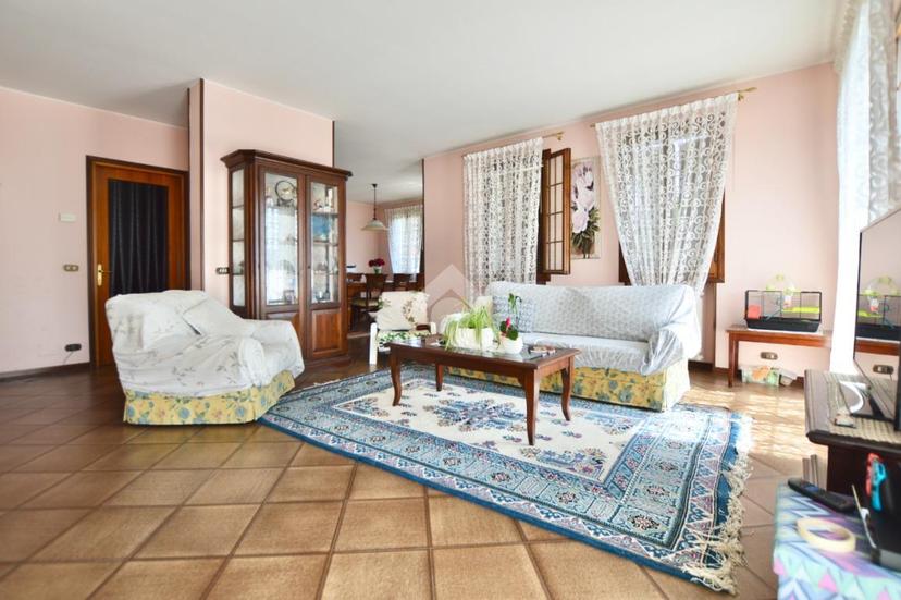 Villa in Via I Maggio, Ceggia — foto 5 di 5