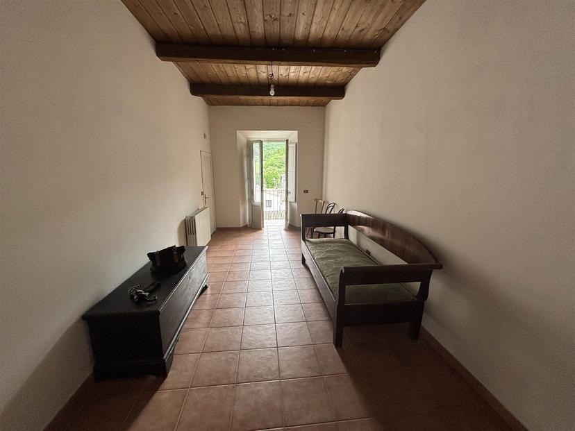 Appartamento, Esanatoglia — foto 5 di 5