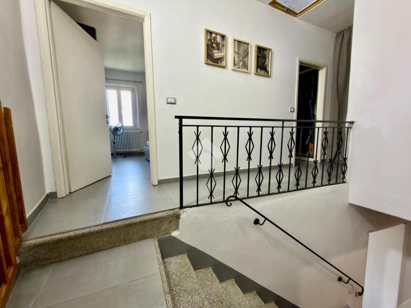 Trilocale in Via S. Lorenzo 20, Villa Basilica