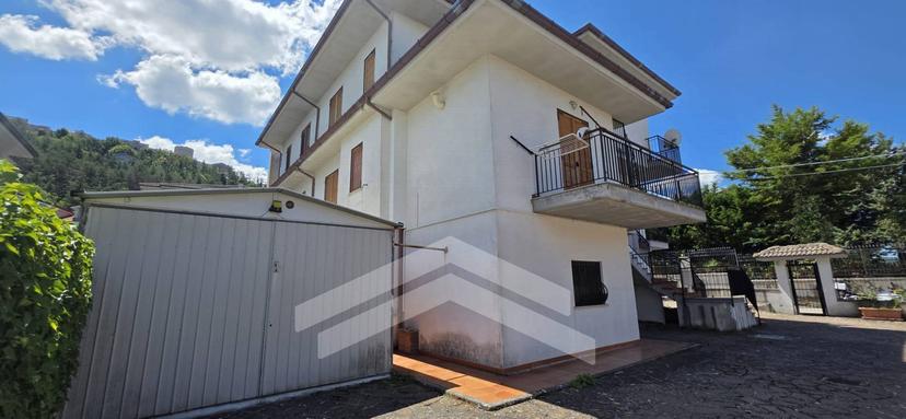 Villa in C.da San Giacomo 96, Ferrazzano — foto 2 di 3