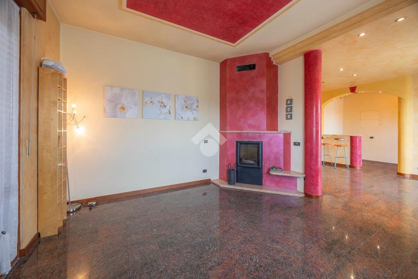 Quadrilocale in Via del Mercato 1, Sant'Ambrogio di Valpolicella — foto 4 di 5