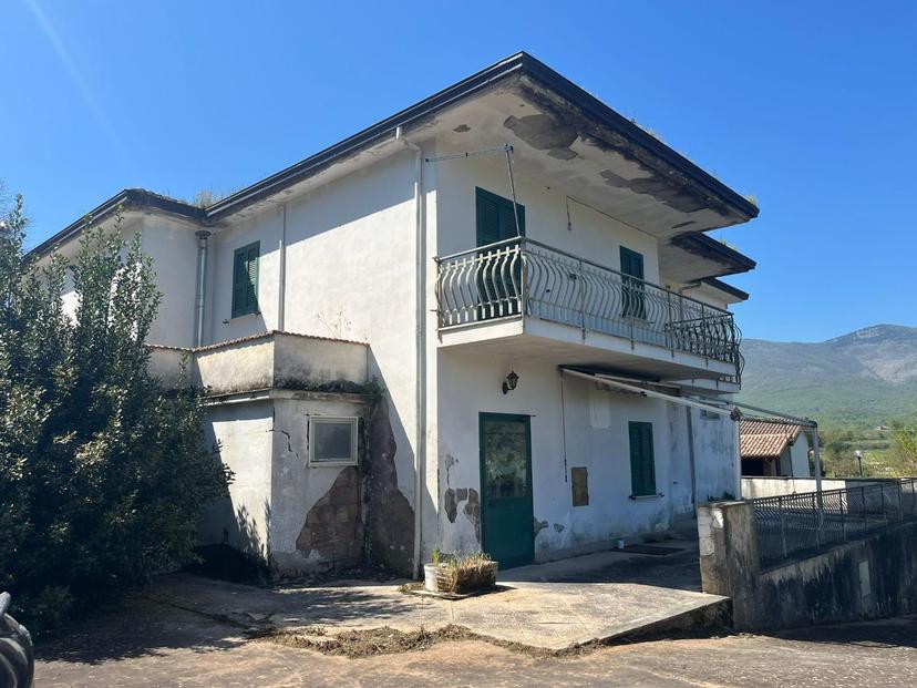 Villa bifamiliare, Esperia — foto 4 di 5