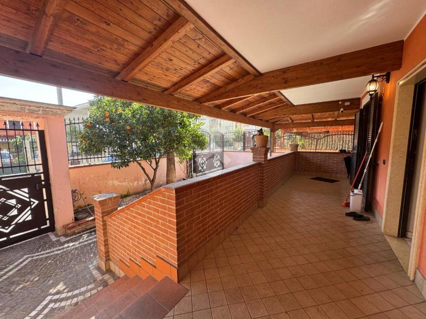 Villa a schiera in Strada S. Michele, Aversa — foto 2 di 5
