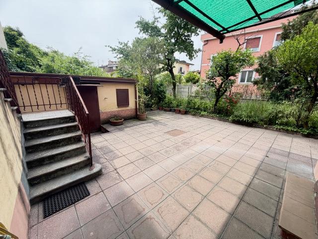 Bilocale in Viale Libertà  98, Monza — foto 2 di 5