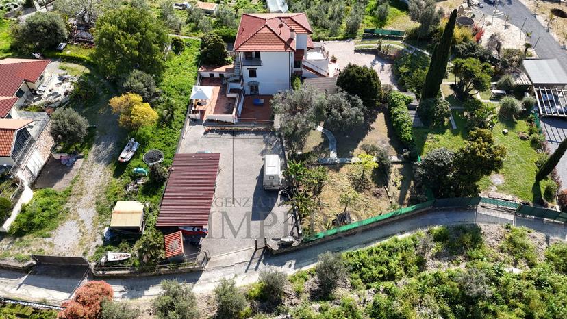 Villa in Via Alba 45, Bordighera — foto 2 di 5