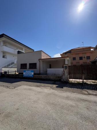 Villa in Via Maiella 4, Nettuno — foto 3 di 5