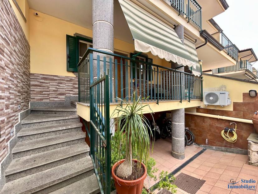 Villa a schiera in Via Ucraina, Fondi — foto 3 di 5