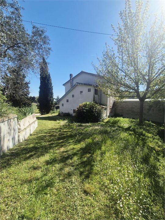 Rustico in Strada Martella Casacarco 6, Elice — foto 2 di 5
