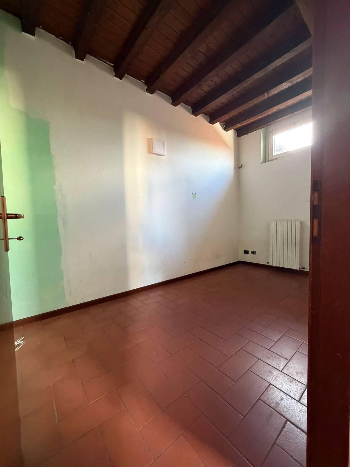 Trilocale in Via Cappi 19, Castelfranco Emilia