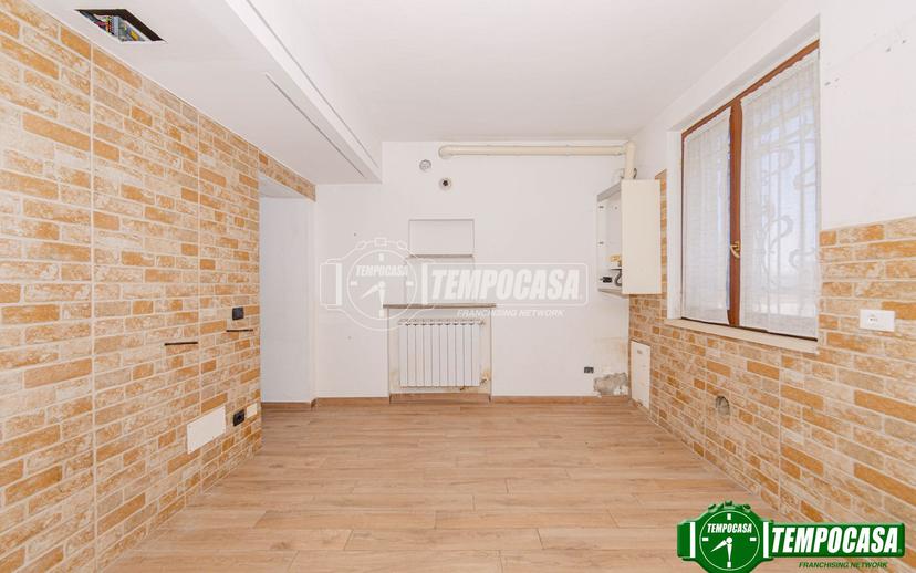 Trilocale in Via Cantone, Bressana Bottarone — foto 4 di 5