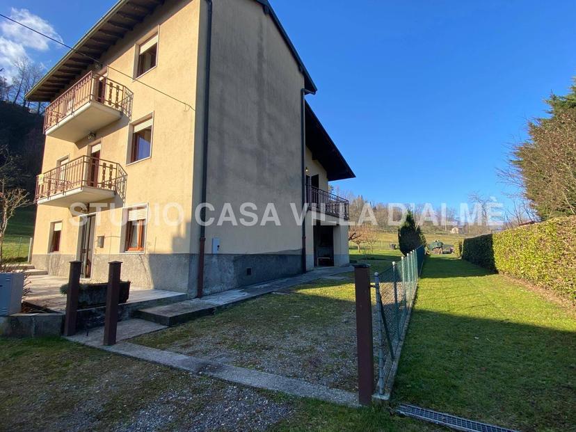Casa indipendente in Via IV Novembre, Capizzone — foto 5 di 5