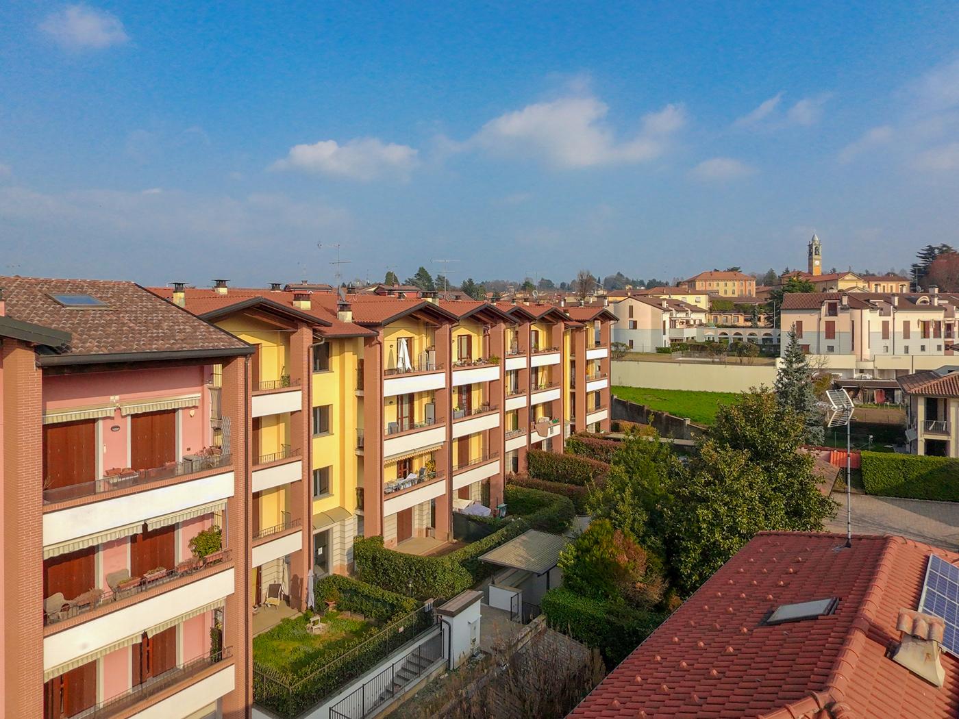 Bilocale in Via Moneta 6, Besana in Brianza