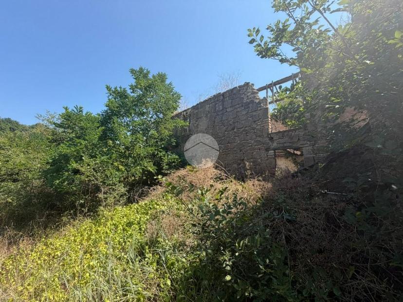 Rustico in Vocabolo Valleventi, Magliano Sabina — foto 2 di 5