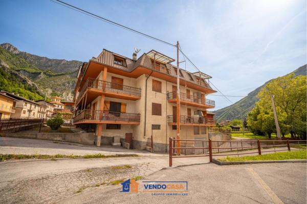 Bilocale in Corso Caduti in Guerra 11, Valdieri