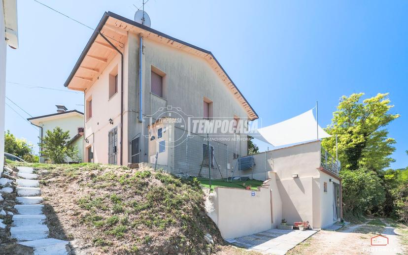 Loft in Via Serra di Sotto, Montefiore Conca — foto 2 di 5