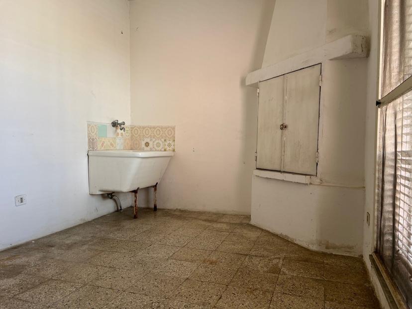 Casa indipendente in Via Roma, Supersano