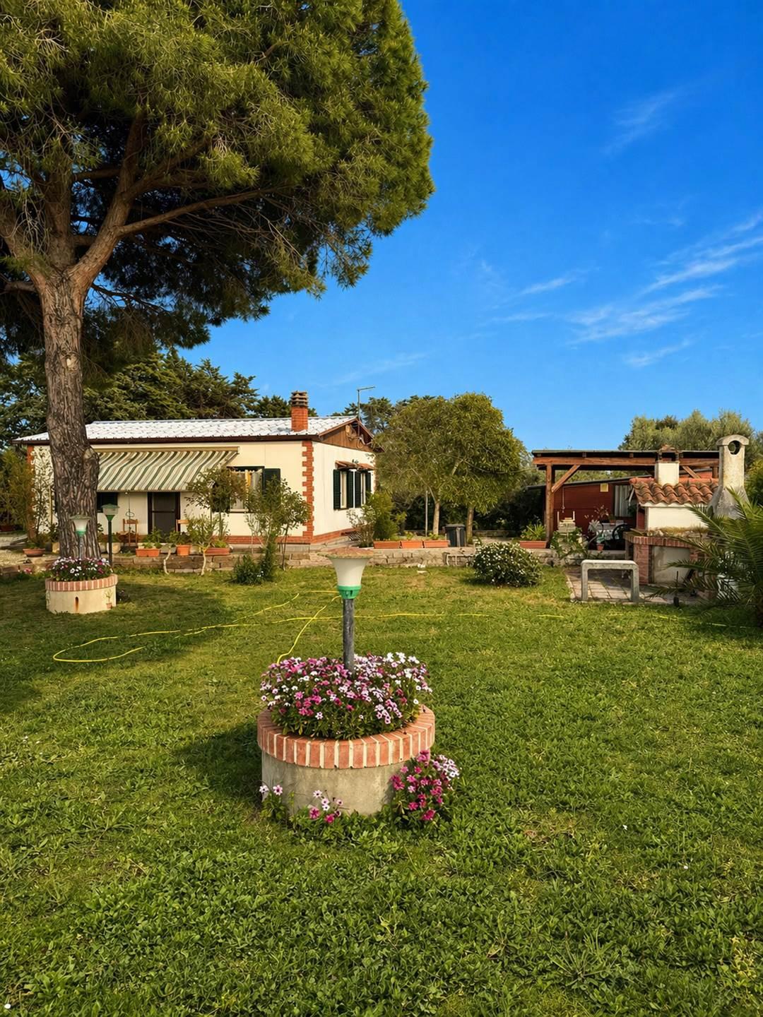 Villa in Località La Valeria, Montalto di Castro