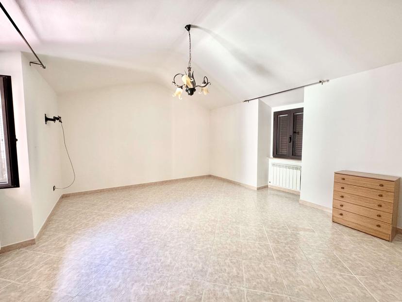 Appartamento in Località Santa Croce, Gualdo Tadino — foto 4 di 5