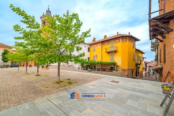Quadrilocale in Via Umberto 3, La Morra — foto 5 di 5