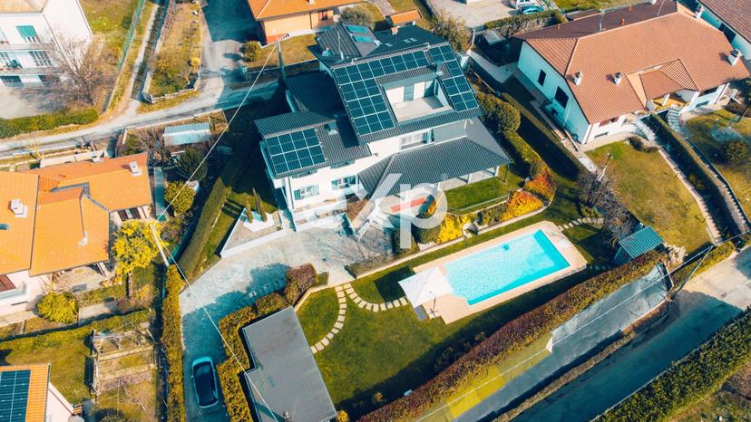 Villa, Cermenate — foto 2 di 5