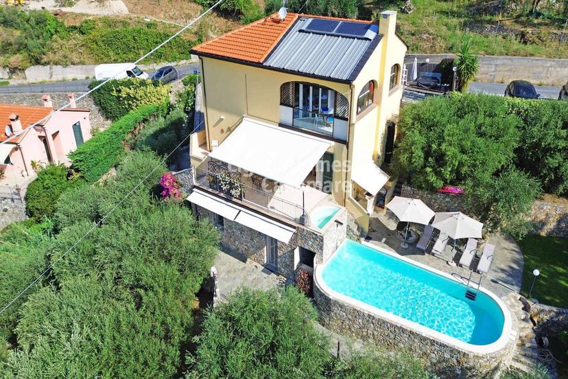 Appartamento in Via Lanfranchi, Magliolo — foto 2 di 5
