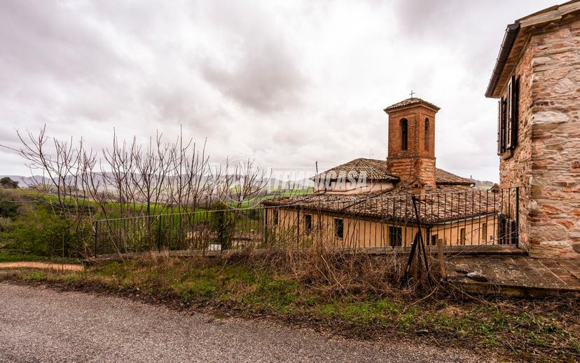 Appartamento in Località Corsciano, Corsciano, San Severino Marche — foto 4 di 5