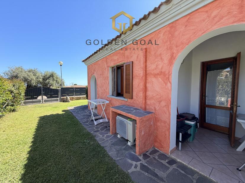Villa a schiera in Via Citai, San Teodoro — foto 2 di 5