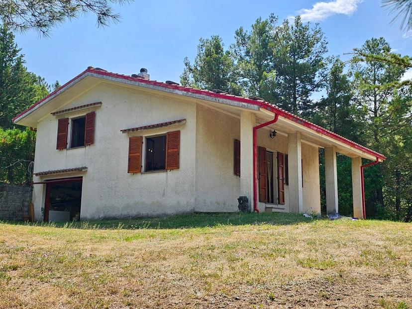 Casa indipendente in Frazione Precicchie, Fabriano — foto 3 di 5