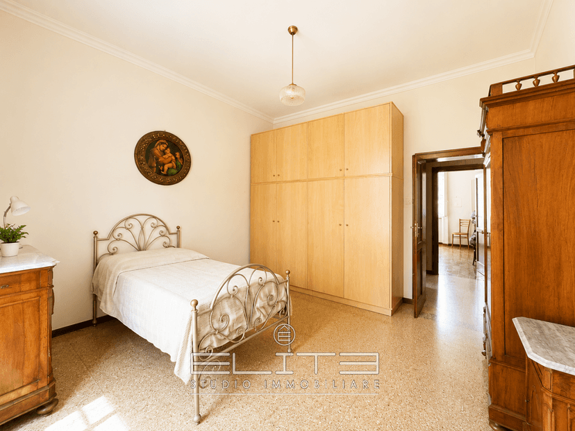 Trilocale in Via Francesco Rismondo, Ancona