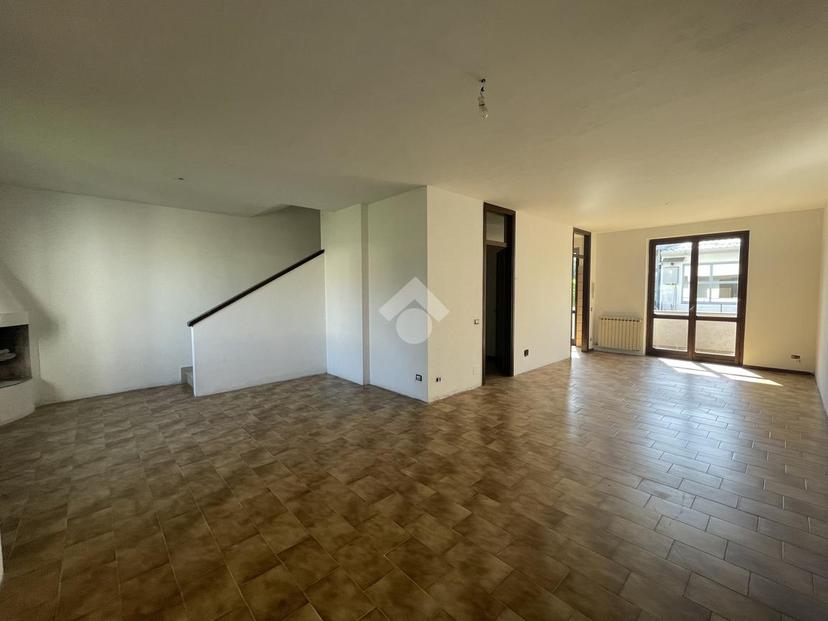 Villa a schiera in Via Sernovella 19, Verderio — foto 5 di 5