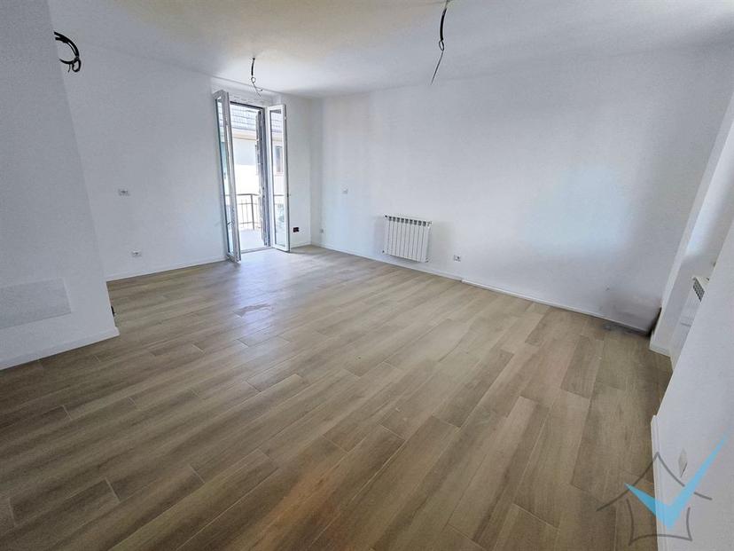 Trilocale in Via Andrea Doria 12, Limbiate — foto 4 di 5