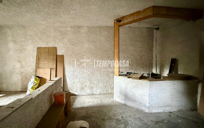 Casa indipendente in Via Salvatore Quasimodo 11, Viganò — foto 3 di 5