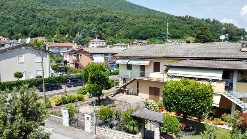 Villa bifamiliare in Via Albera 28, Concesio