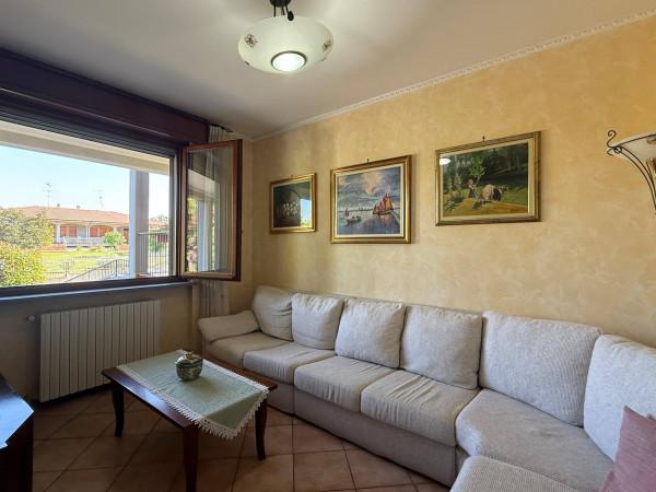 Villa a schiera in Via Aldo Moro 16, Torrazza Coste — foto 2 di 5