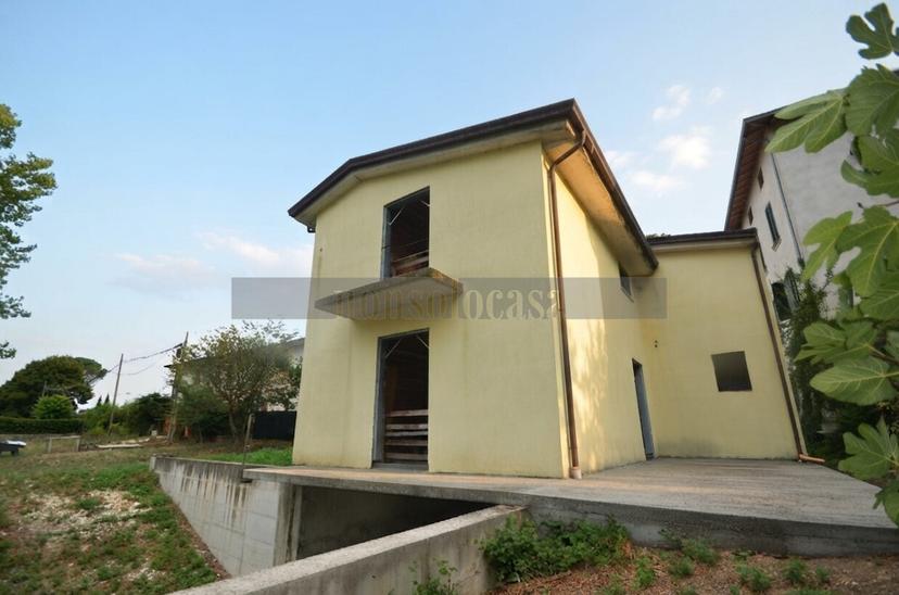 Casa indipendente in Strada Sant'Orfeto 659, Perugia — foto 2 di 5