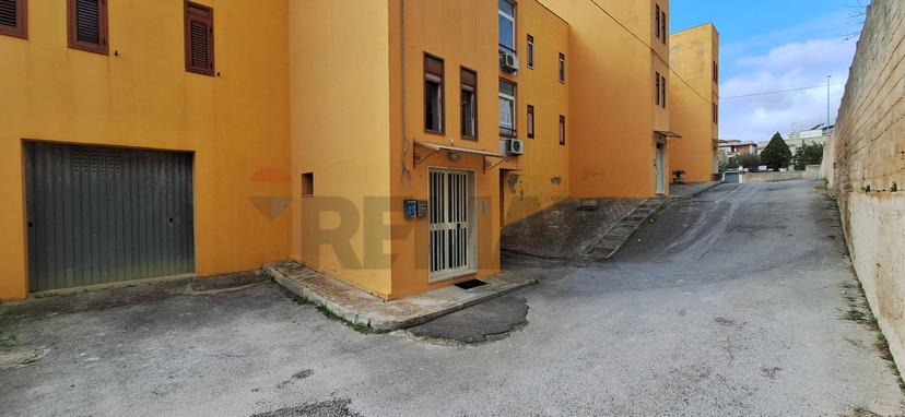 Appartamento in Via Salvatore Quasimodo 1, Noto
