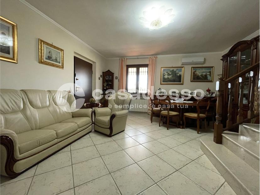 Villa a schiera in Viale San Caio 18, Palazzolo Vercellese — foto 3 di 5