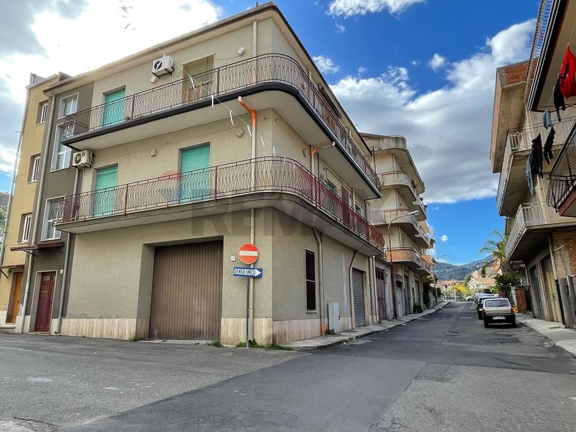 Quadrilocale in Via Asiago 2, Francavilla di Sicilia — foto 4 di 5