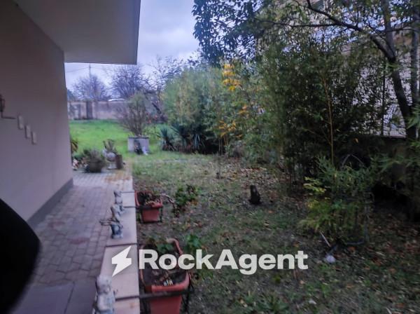 Villa in Via G. d'Annunzio 4, Catignano