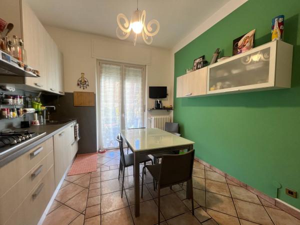Villa in Viale Italia, Canelli