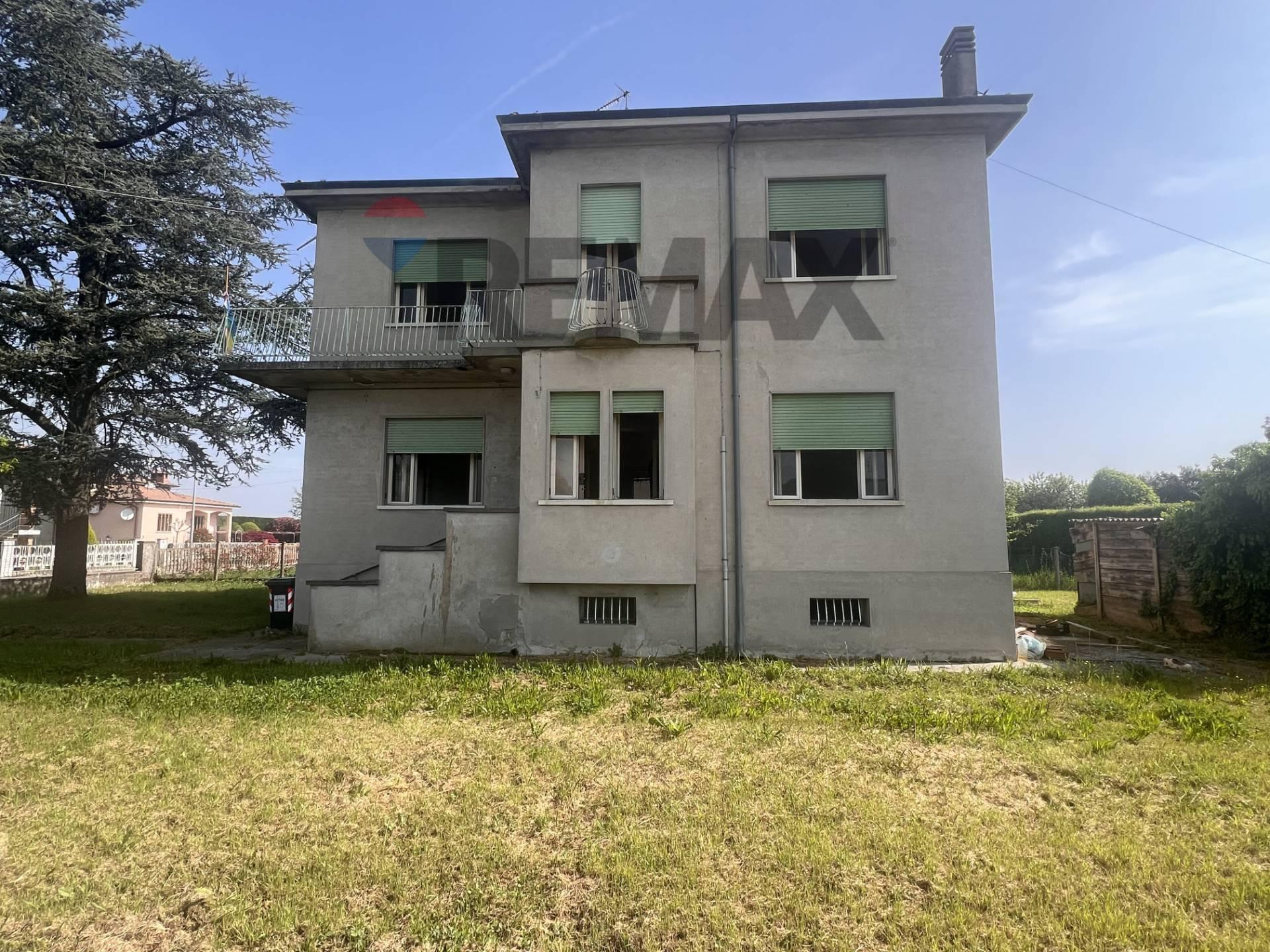 Casa indipendente in Via Fabio Filzi 434, Ceneselli
