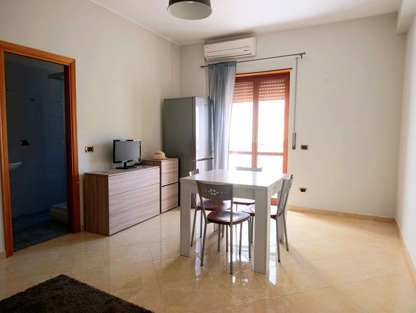 Monolocale in Via Pisa, Trani — foto 4 di 5