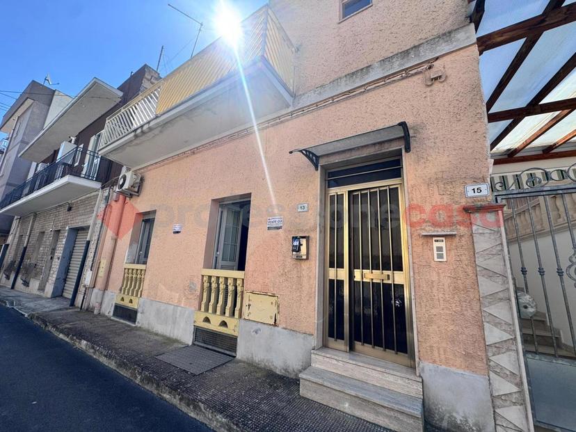 Casa indipendente in Via Piave 13, San Giorgio Ionico — foto 2 di 5
