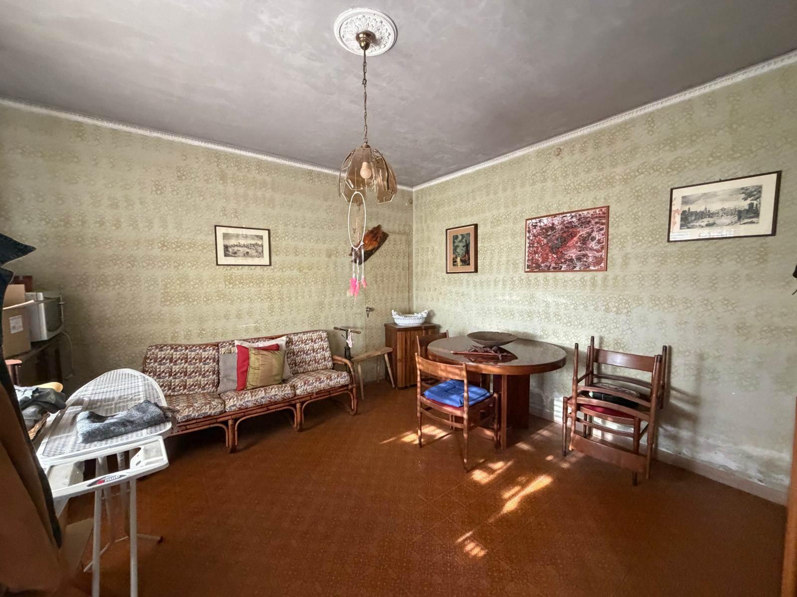 Villa bifamiliare in Via Pasubio, Montorso Vicentino