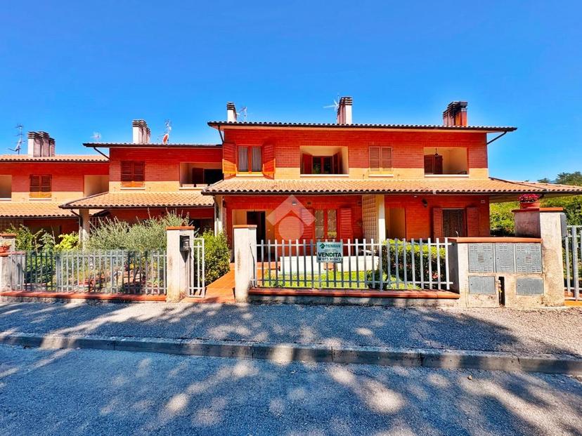Villa a schiera in Via Battisti 16, Cerreto d'Esi — foto 4 di 5