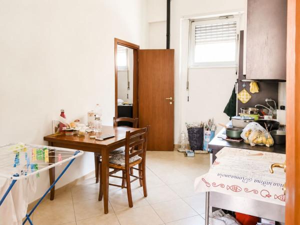 Bilocale in Via Pisa 42, Torino