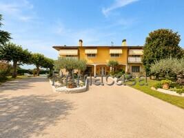 Villa in Via 1, Lonigo